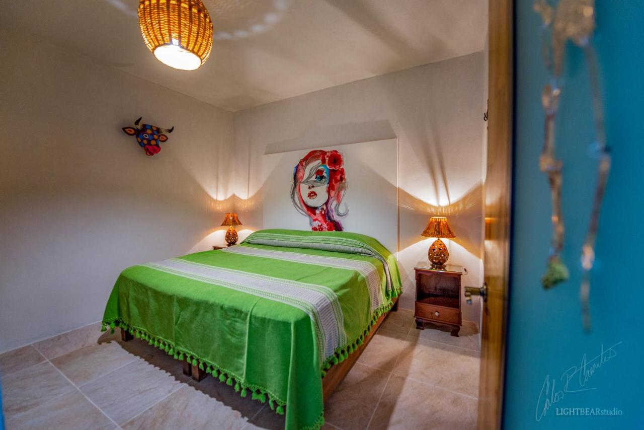 Bed and Breakfast La Casa Carlota Oaxaca Экстерьер фото